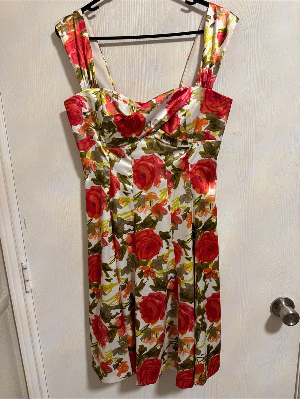 Maggy London Floral‎ Red Rose Fit Flare Midi Dress 10 Petite Sweetheart Neckline